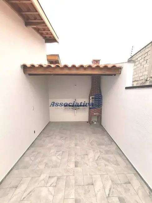 Foto 9 de Casa com 2 quartos à venda, 125m2 em Jardim Continental, Taubate - SP