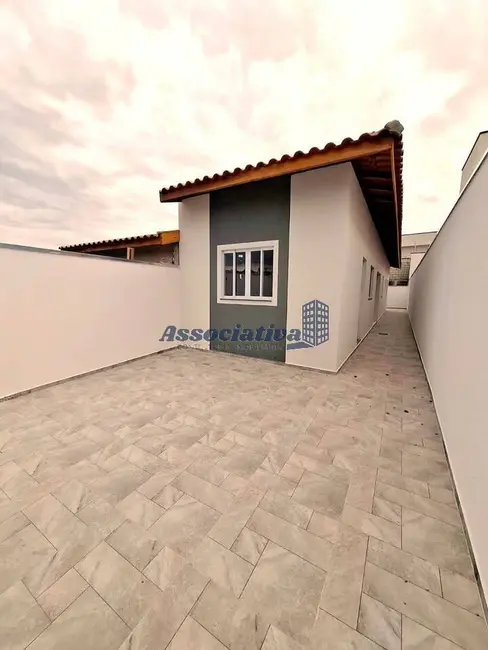 Foto 1 de Casa com 2 quartos à venda, 125m2 em Jardim Continental, Taubate - SP