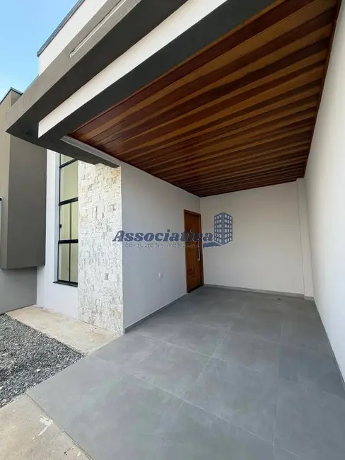 Foto 1 de Casa com 3 quartos à venda, 150m2 em Areão, Taubate - SP