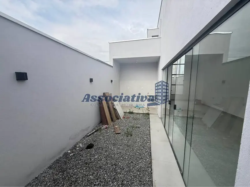 Foto 5 de Casa com 3 quartos à venda, 150m2 em Areão, Taubate - SP