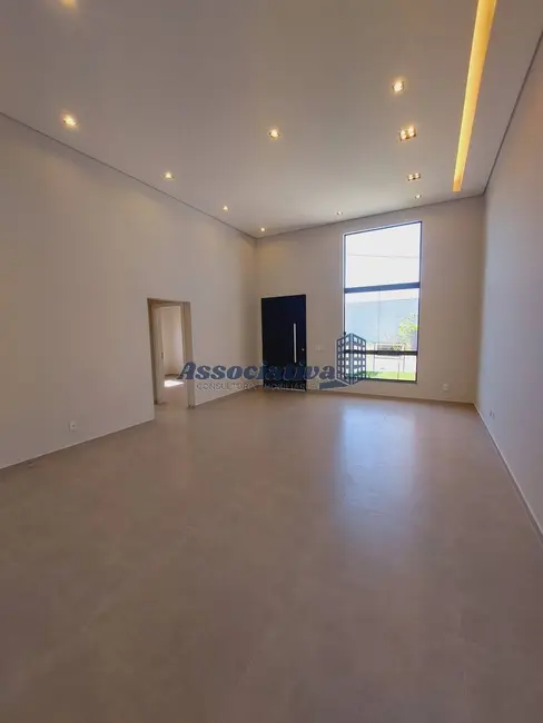 Casa de Condomínio com 3 quartos à venda, 264m2 em Tremembe - SP - imagem 9 Foto 9 de Casa de Condomínio com 3 quartos à venda, 264m2 em Tremembe - SP
