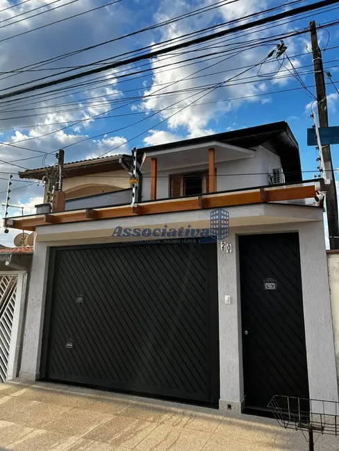 Foto 2 de Casa com 3 quartos à venda em Parque Urupês, Taubate - SP