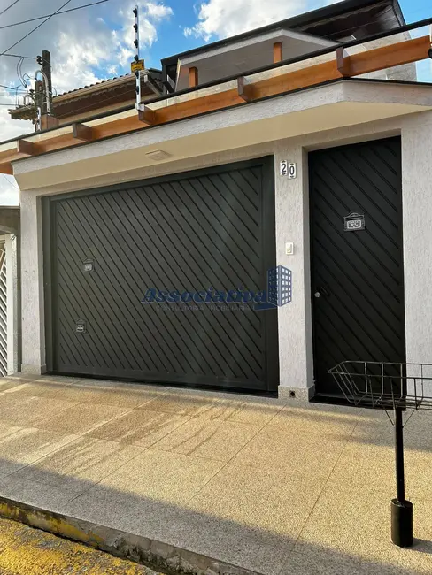 Foto 1 de Casa com 3 quartos à venda em Parque Urupês, Taubate - SP