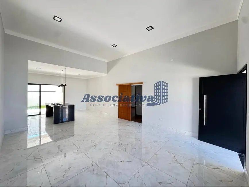 Foto 3 de Casa de Condomínio com 3 quartos à venda, 250m2 em Tremembe - SP