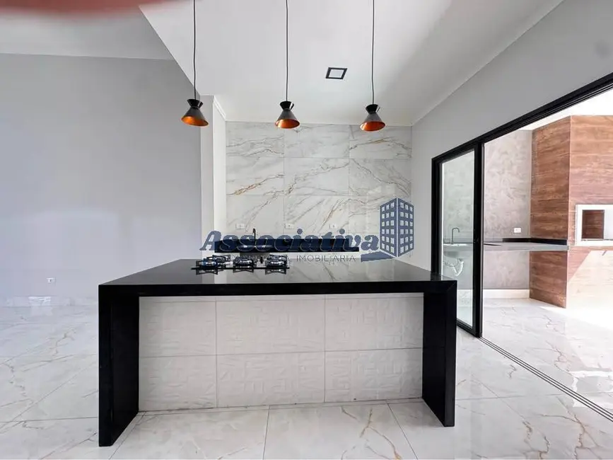 Foto 7 de Casa de Condomínio com 3 quartos à venda, 250m2 em Tremembe - SP