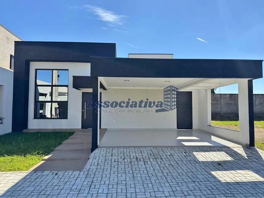 Foto 1 de Casa de Condomínio com 3 quartos à venda, 250m2 em Tremembe - SP