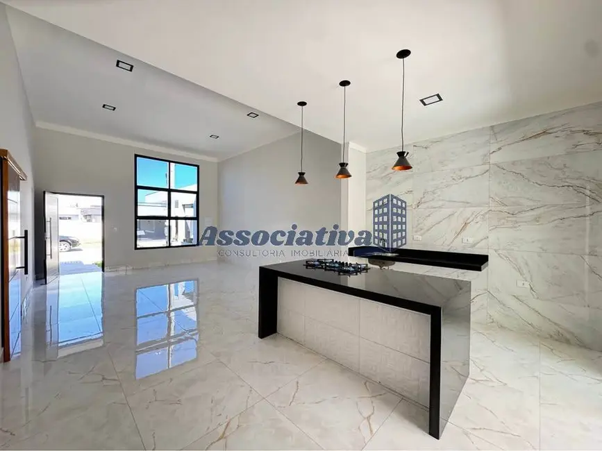 Foto 5 de Casa de Condomínio com 3 quartos à venda, 250m2 em Tremembe - SP