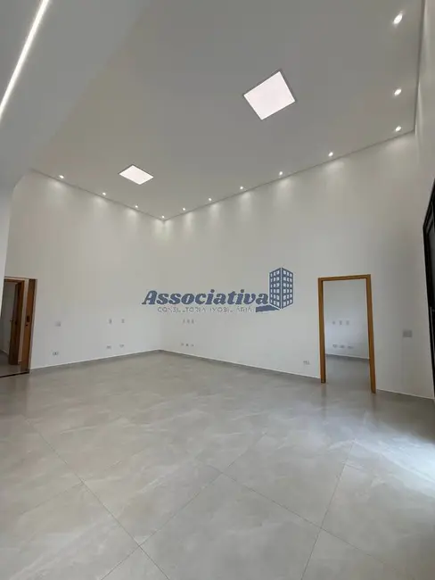 Foto 5 de Casa de Condomínio com 3 quartos à venda, 277m2 em Morada dos Nobres, Taubate - SP