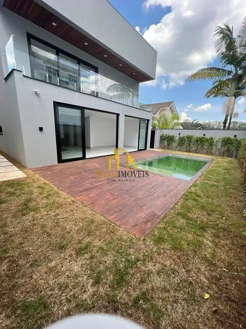 Casa de Condomínio com 4 quartos à venda, 420m2 em Parque Terra Nova II, Sao Bernardo Do Campo - SP - imagem 8 Foto 8 de Casa de Condomínio com 4 quartos à venda, 420m2 em Parque Terra Nova II, Sao Bernardo Do Campo - SP