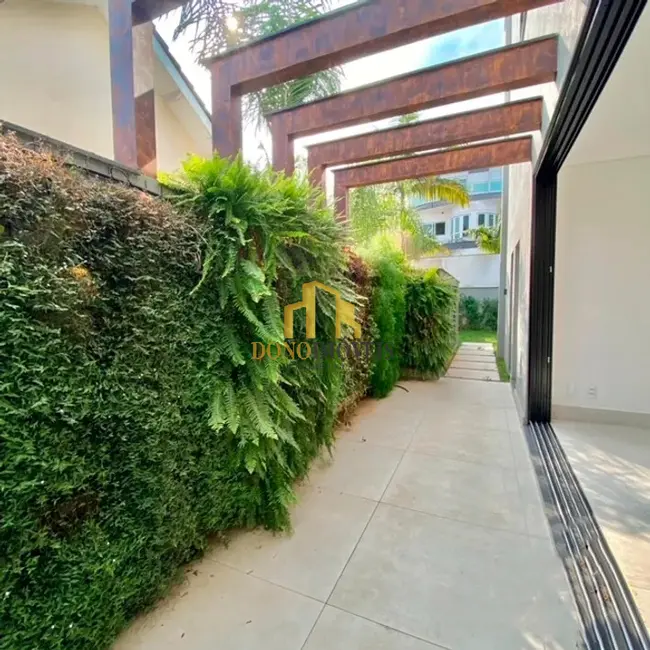 Casa de Condomínio com 4 quartos à venda, 420m2 em Parque Terra Nova II, Sao Bernardo Do Campo - SP - imagem 7 Foto 7 de Casa de Condomínio com 4 quartos à venda, 420m2 em Parque Terra Nova II, Sao Bernardo Do Campo - SP