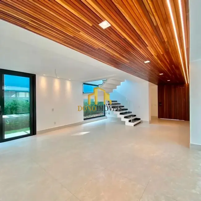 Casa de Condomínio com 4 quartos à venda, 420m2 em Parque Terra Nova II, Sao Bernardo Do Campo - SP - imagem 4 Foto 4 de Casa de Condomínio com 4 quartos à venda, 420m2 em Parque Terra Nova II, Sao Bernardo Do Campo - SP