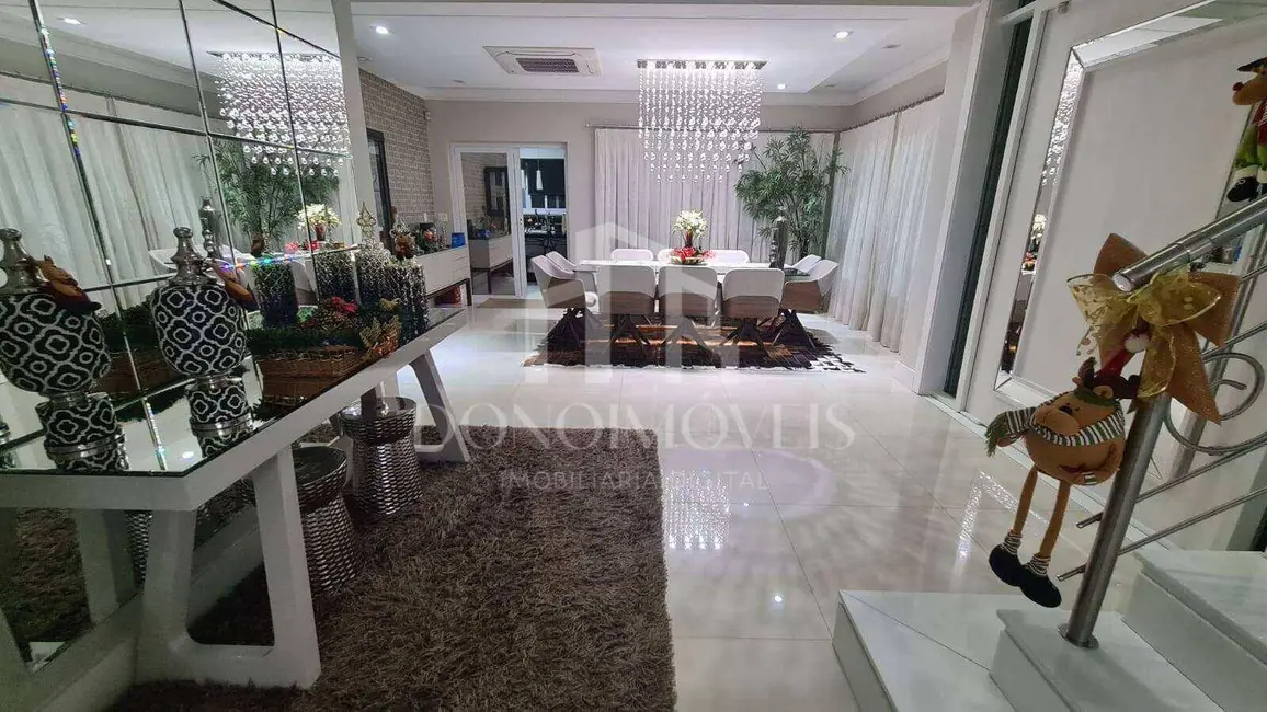 Casa com 6 quartos à venda, 585m2 em Independência, Sao Bernardo Do Campo - SP - imagem 4 Foto 4 de Casa com 6 quartos à venda, 585m2 em Independência, Sao Bernardo Do Campo - SP
