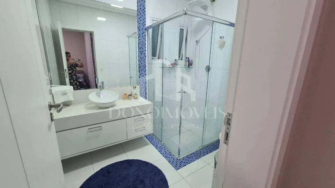 Casa com 6 quartos à venda, 585m2 em Independência, Sao Bernardo Do Campo - SP - imagem 8 Foto 8 de Casa com 6 quartos à venda, 585m2 em Independência, Sao Bernardo Do Campo - SP