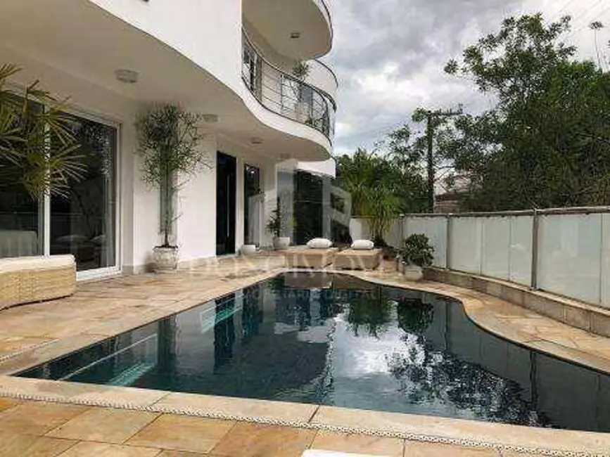 Casa de Condomínio com 5 quartos à venda, 800m2 em Parque Terra Nova II, Sao Bernardo Do Campo - SP - imagem 7 Foto 7 de Casa de Condomínio com 5 quartos à venda, 800m2 em Parque Terra Nova II, Sao Bernardo Do Campo - SP