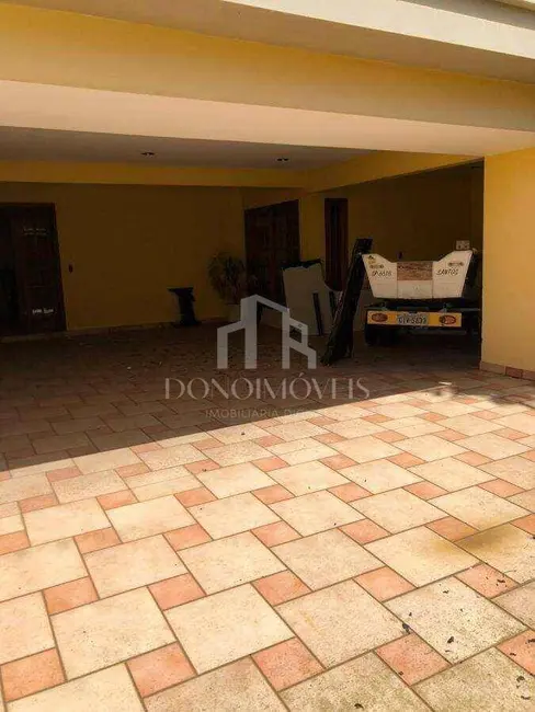 Casa com 4 quartos à venda, 250m2 em Nova Petrópolis, Sao Bernardo Do Campo - SP - imagem 2 Foto 2 de Casa com 4 quartos à venda, 250m2 em Nova Petrópolis, Sao Bernardo Do Campo - SP