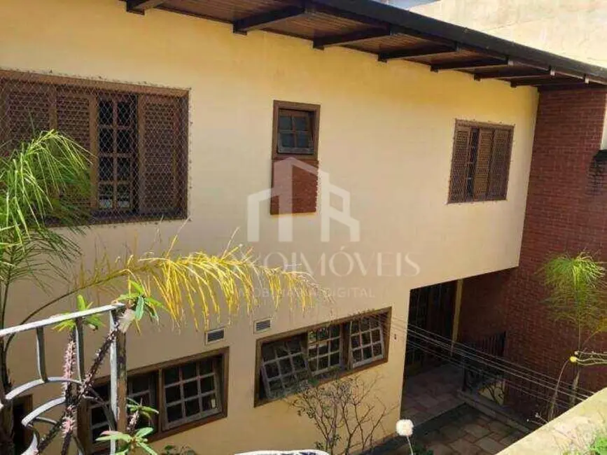 Casa com 4 quartos à venda, 250m2 em Nova Petrópolis, Sao Bernardo Do Campo - SP - imagem 1 Foto 1 de Casa com 4 quartos à venda, 250m2 em Nova Petrópolis, Sao Bernardo Do Campo - SP