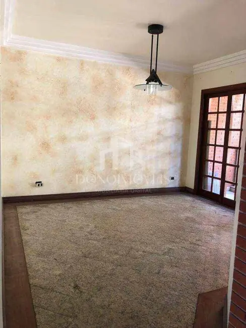 Casa com 4 quartos à venda, 250m2 em Nova Petrópolis, Sao Bernardo Do Campo - SP - imagem 6 Foto 6 de Casa com 4 quartos à venda, 250m2 em Nova Petrópolis, Sao Bernardo Do Campo - SP