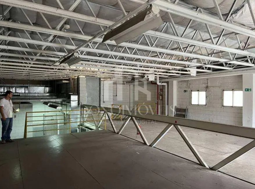 Armazém / Galpão à venda, 1284m2 em Rudge Ramos, Sao Bernardo Do Campo - SP - imagem 4 Foto 4 de Armazém / Galpão à venda, 1284m2 em Rudge Ramos, Sao Bernardo Do Campo - SP