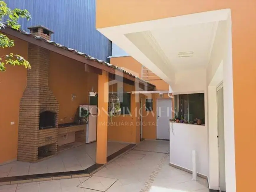 Casa com 3 quartos à venda, 250m2 em Independência, Sao Bernardo Do Campo - SP - imagem 8 Foto 8 de Casa com 3 quartos à venda, 250m2 em Independência, Sao Bernardo Do Campo - SP