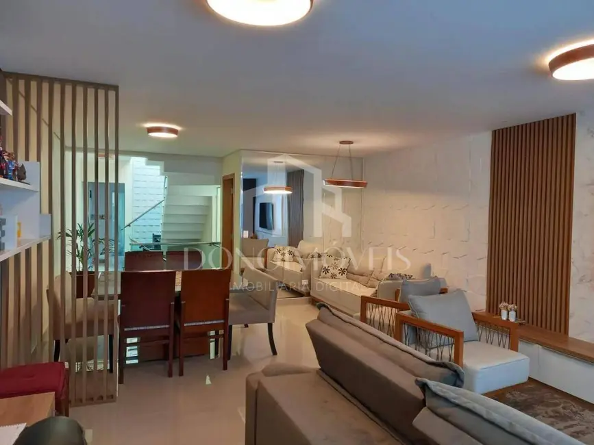 Foto 2 de Casa com 3 quartos à venda, 242m2 em Assunção, Sao Bernardo Do Campo - SP