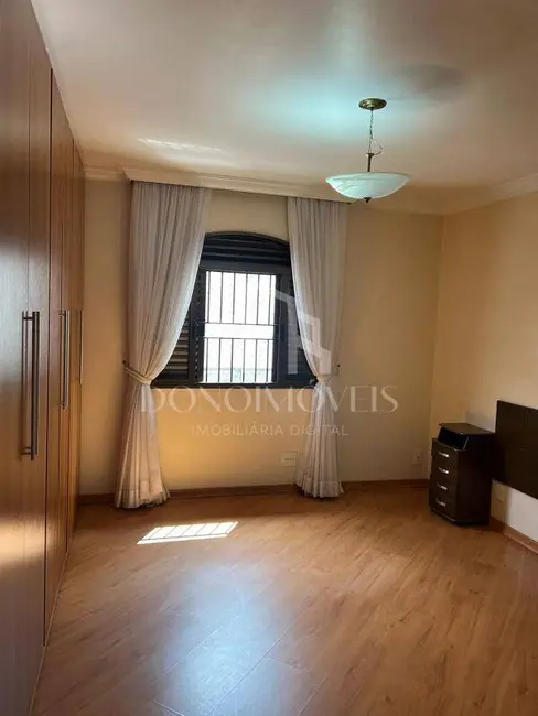 Foto 3 de Casa com 4 quartos à venda e para alugar, 270m2 em Vila Valparaíso, Santo Andre - SP