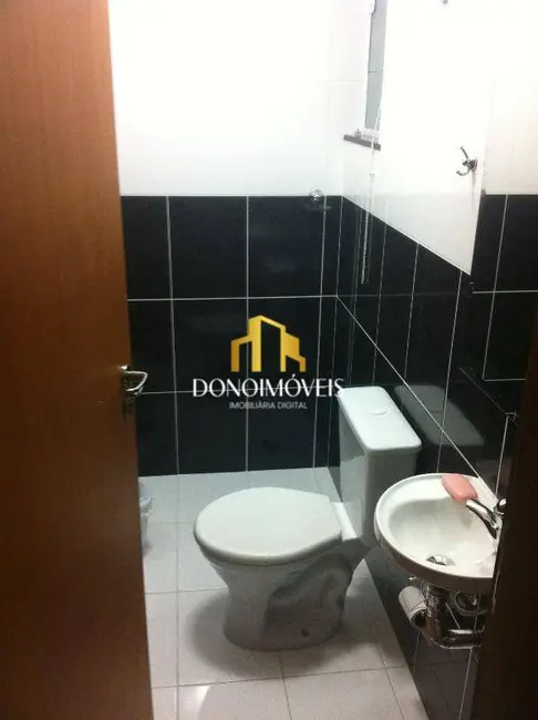 Casa com 3 quartos à venda, 275m2 em Santa Terezinha, Sao Bernardo Do Campo - SP - imagem 5 Foto 5 de Casa com 3 quartos à venda, 275m2 em Santa Terezinha, Sao Bernardo Do Campo - SP