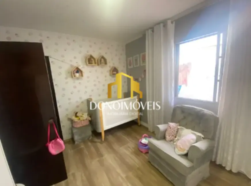 Casa com 5 quartos à venda, 320m2 em Independência, Sao Bernardo Do Campo - SP - imagem 9 Foto 9 de Casa com 5 quartos à venda, 320m2 em Independência, Sao Bernardo Do Campo - SP