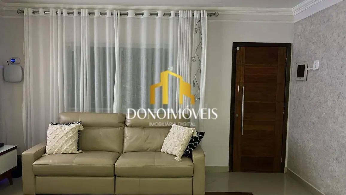 Foto 2 de Casa com 2 quartos à venda, 160m2 em Jardim Las Vegas, Santo Andre - SP