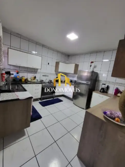 Foto 4 de Casa com 3 quartos à venda, 203m2 em Jardim Monções, Santo Andre - SP