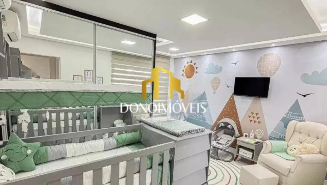 Casa com 3 quartos à venda, 386m2 em Vila Pires, Santo Andre - SP - imagem 5 Foto 5 de Casa com 3 quartos à venda, 386m2 em Vila Pires, Santo Andre - SP