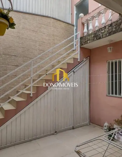 Casa com 3 quartos à venda, 245m2 em Vila Francisco Matarazzo, Santo Andre - SP - imagem 1 Foto 1 de Casa com 3 quartos à venda, 245m2 em Vila Francisco Matarazzo, Santo Andre - SP