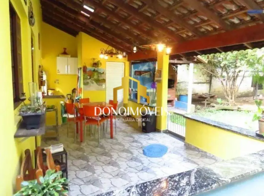 Casa com 3 quartos à venda, 198m2 em Independência, Sao Bernardo Do Campo - SP - imagem 3 Foto 3 de Casa com 3 quartos à venda, 198m2 em Independência, Sao Bernardo Do Campo - SP