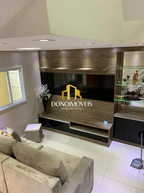 Foto 1 de Casa de Condomínio com 3 quartos à venda, 150m2 em Vila Curuçá, Santo Andre - SP