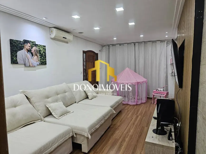 Foto 2 de Casa com 3 quartos à venda, 150m2 em Santa Maria, Santo Andre - SP