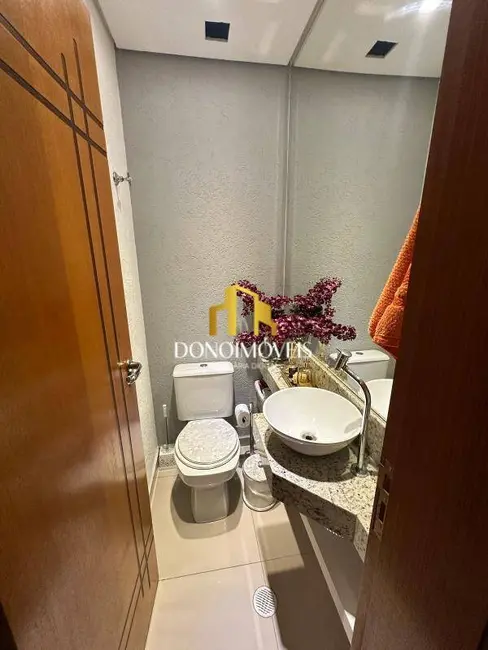 Foto 4 de Casa com 3 quartos à venda, 200m2 em Vila Scarpelli, Santo Andre - SP
