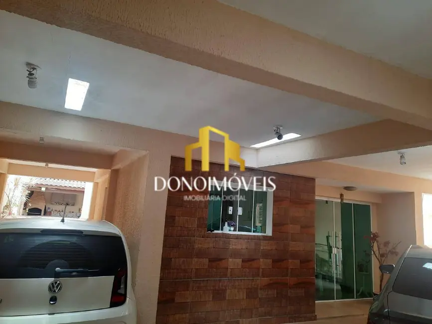 Casa com 3 quartos à venda, 220m2 em Santa Terezinha, Sao Bernardo Do Campo - SP - imagem 3 Foto 3 de Casa com 3 quartos à venda, 220m2 em Santa Terezinha, Sao Bernardo Do Campo - SP