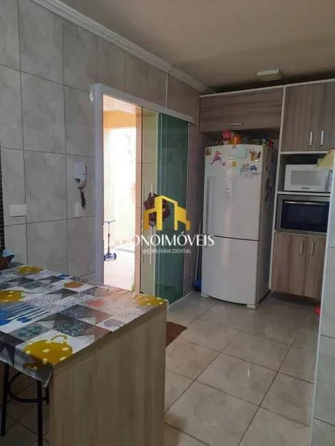 Casa com 3 quartos à venda, 220m2 em Santa Terezinha, Sao Bernardo Do Campo - SP - imagem 9 Foto 9 de Casa com 3 quartos à venda, 220m2 em Santa Terezinha, Sao Bernardo Do Campo - SP