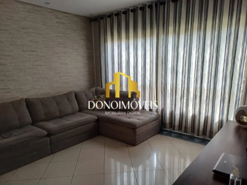 Foto 2 de Casa com 3 quartos à venda, 215m2 em Cerâmica, Sao Caetano Do Sul - SP