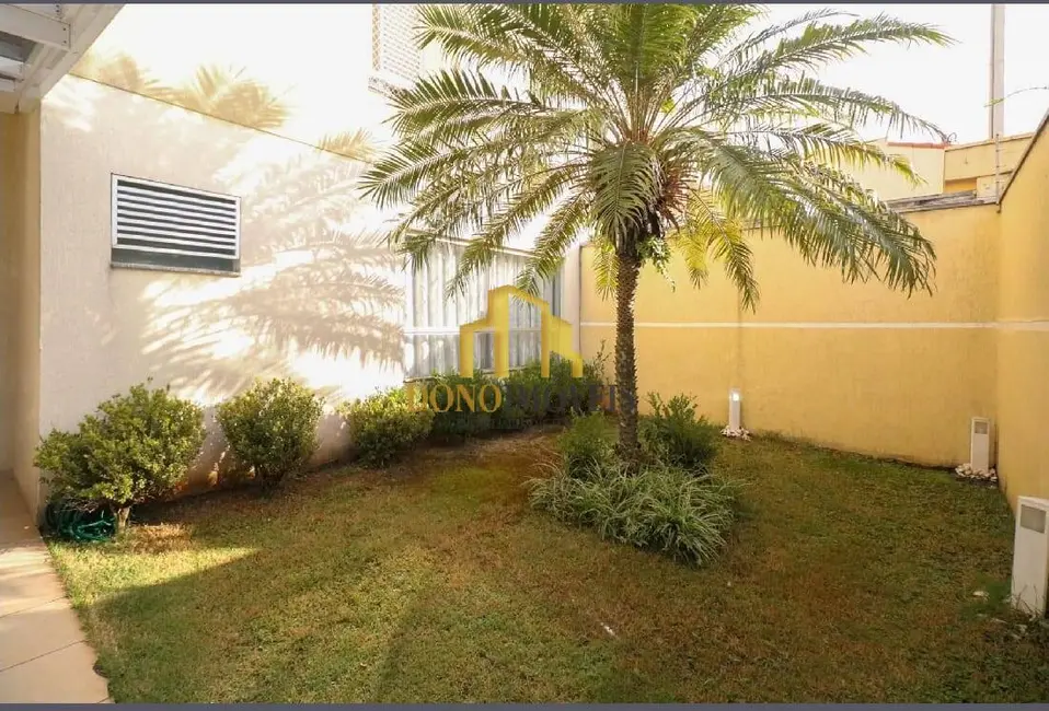 Casa com 3 quartos à venda, 215m2 em Cerâmica, Sao Caetano Do Sul - SP - imagem 3 Foto 3 de Casa com 3 quartos à venda, 215m2 em Cerâmica, Sao Caetano Do Sul - SP