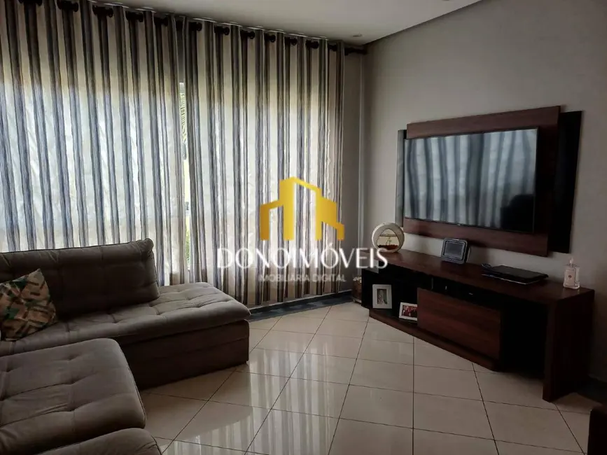 Foto 1 de Casa com 3 quartos à venda, 215m2 em Cerâmica, Sao Caetano Do Sul - SP