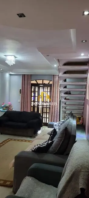 Foto 3 de Casa com 2 quartos à venda, 250m2 em Parque São Vicente, Maua - SP