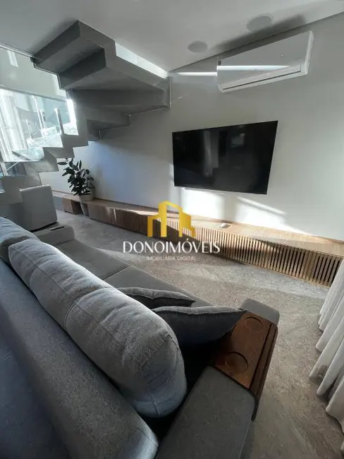 Foto 5 de Casa com 5 quartos à venda, 280m2 em Baeta Neves, Sao Bernardo Do Campo - SP