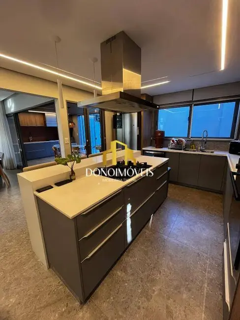 Foto 9 de Casa com 5 quartos à venda, 280m2 em Baeta Neves, Sao Bernardo Do Campo - SP