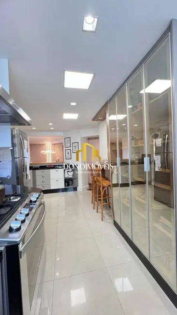 Apartamento com 3 quartos à venda, 134m2 em Baeta Neves, Sao Bernardo Do Campo - SP - imagem 2 Foto 2 de Apartamento com 3 quartos à venda, 134m2 em Baeta Neves, Sao Bernardo Do Campo - SP