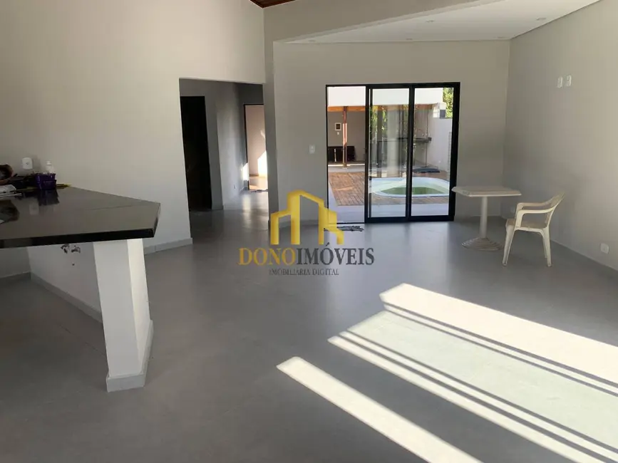 Foto 2 de Casa com 3 quartos à venda, 178m2 em Aruã, Mogi Das Cruzes - SP