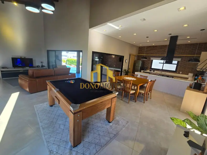 Casa com 4 quartos à venda, 273m2 em Curitibanos, Braganca Paulista - SP - imagem 7 Foto 7 de Casa com 4 quartos à venda, 273m2 em Curitibanos, Braganca Paulista - SP