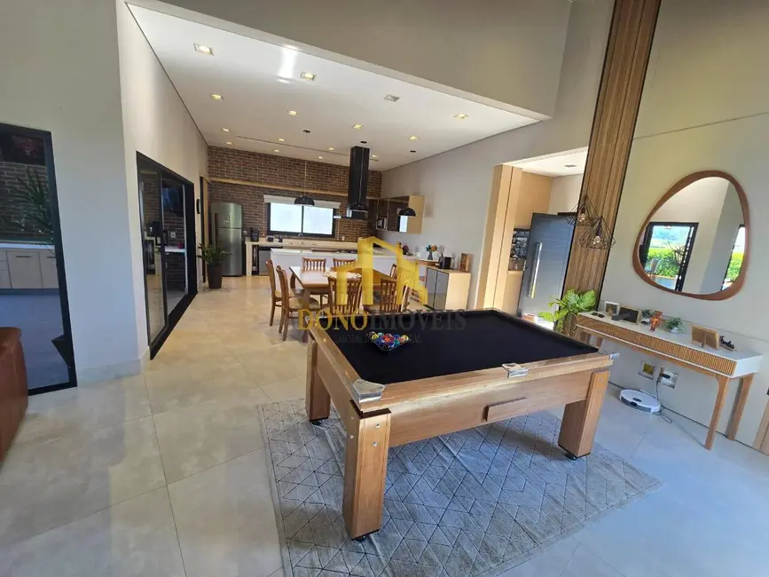 Casa com 4 quartos à venda, 273m2 em Curitibanos, Braganca Paulista - SP - imagem 9 Foto 9 de Casa com 4 quartos à venda, 273m2 em Curitibanos, Braganca Paulista - SP