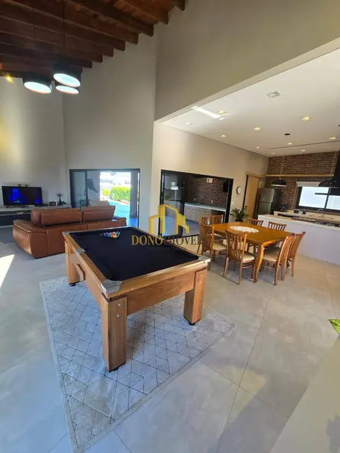 Casa com 4 quartos à venda, 273m2 em Curitibanos, Braganca Paulista - SP - imagem 6 Foto 6 de Casa com 4 quartos à venda, 273m2 em Curitibanos, Braganca Paulista - SP