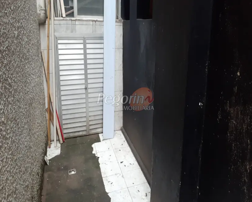 Foto 8 de Apartamento com 2 quartos para alugar, 65m2 em Bom Fim, Porto Alegre - RS