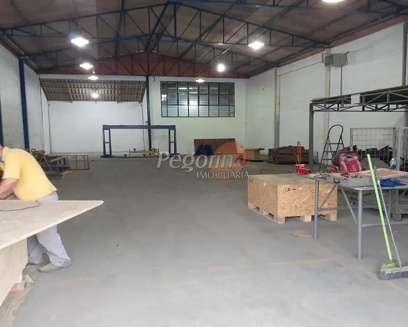 Foto 8 de Armazém / Galpão para alugar, 250m2 em Anchieta, Porto Alegre - RS